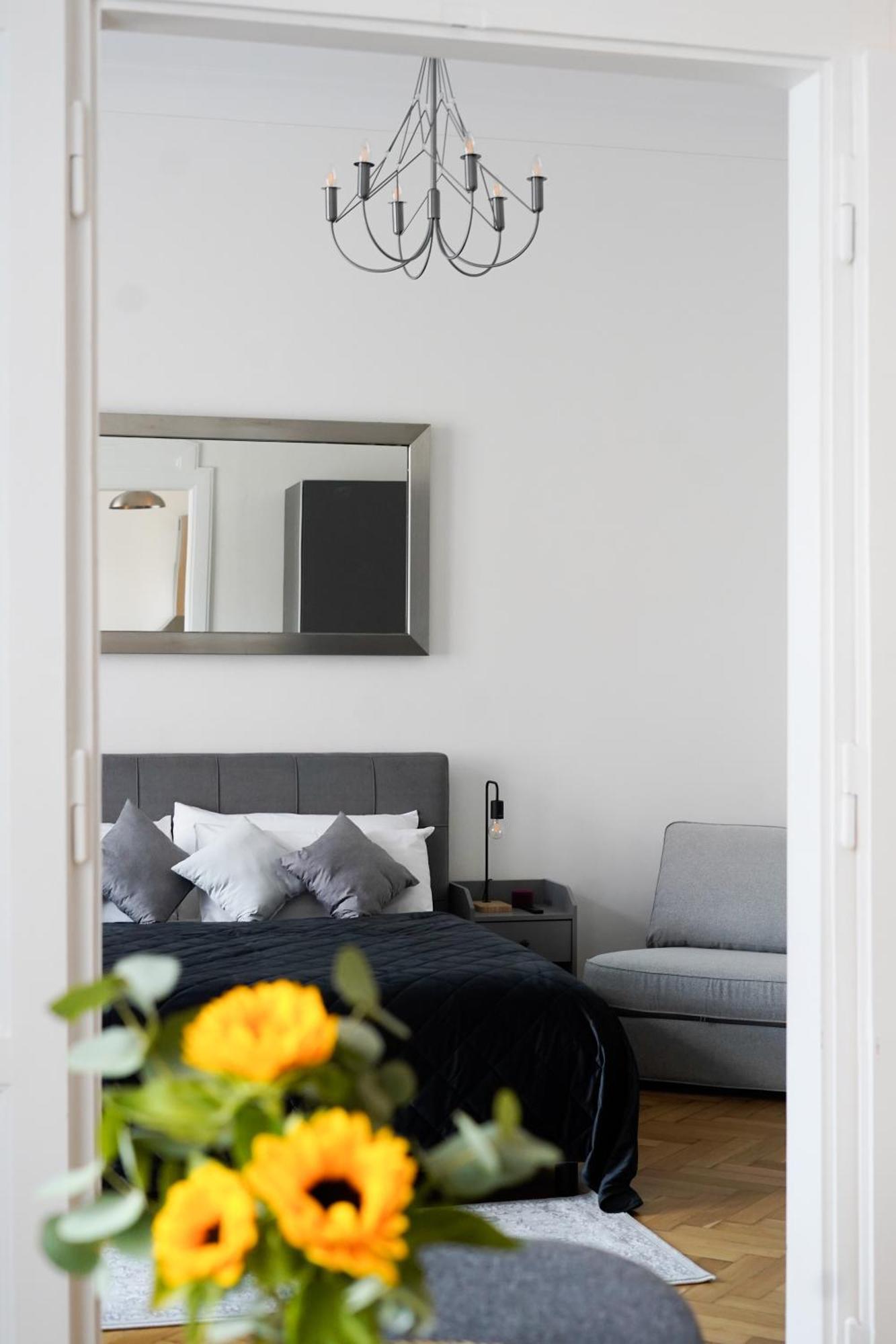 Apartment Dusni Superior Praag Buitenkant foto
